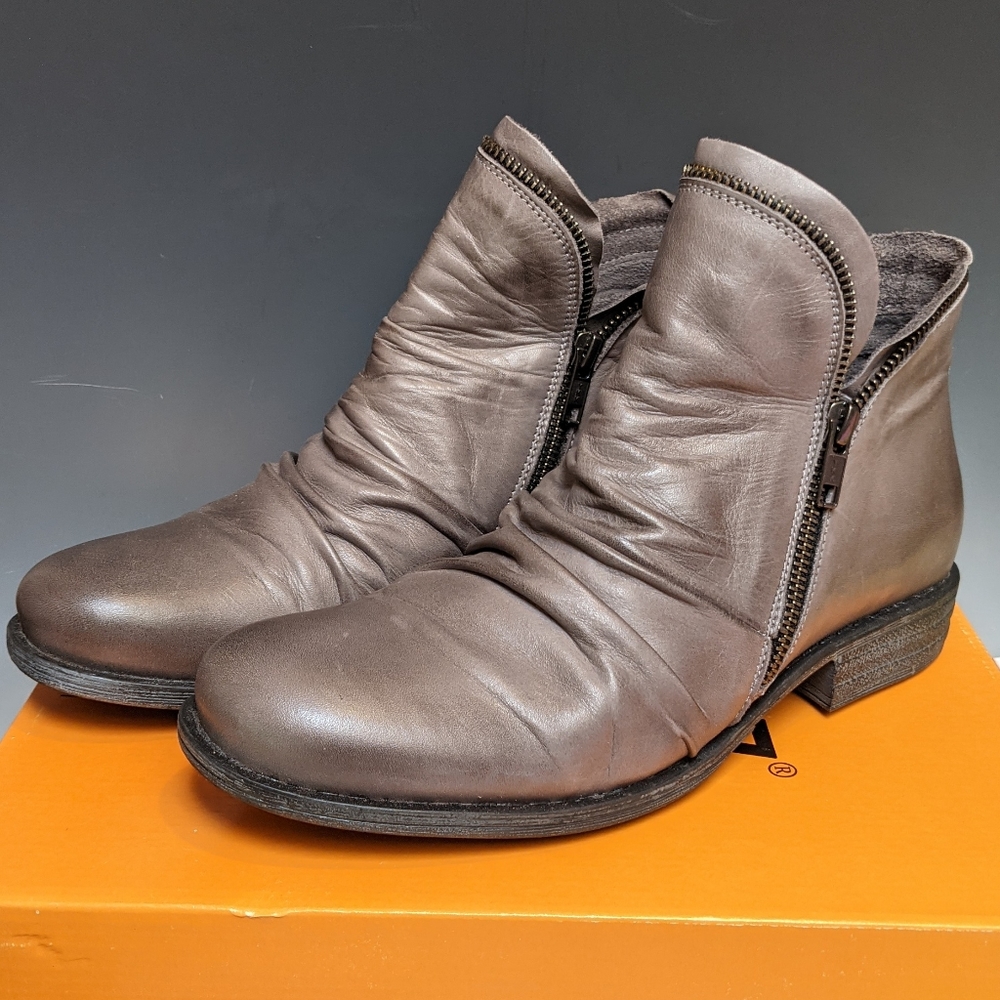 Miz Mooz Luna Ankle Booties in Graphite